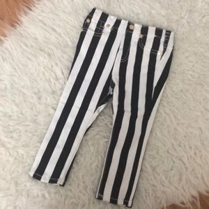 Bottoms - 🆕Girls stripped pants Bottoms - 🆕Girls stripped pants